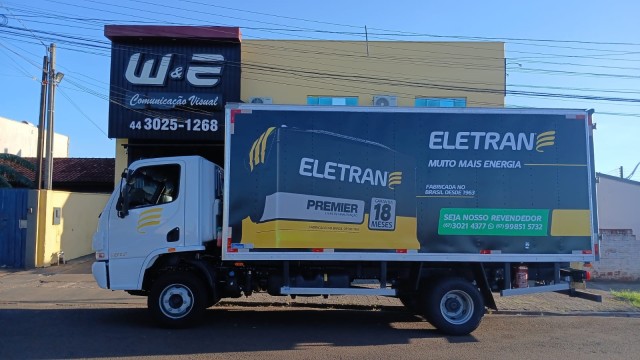 ELETRAN Plotagem de Caminhão – Comunicação em Movimento 